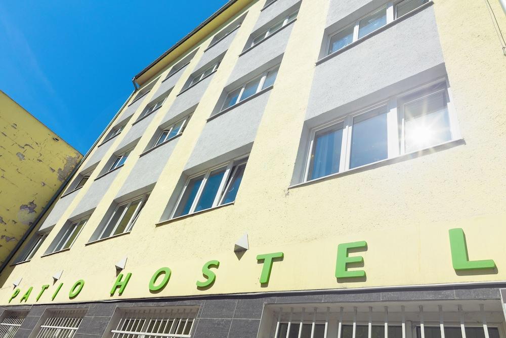 Patio Hostel Bratislava Exterior foto